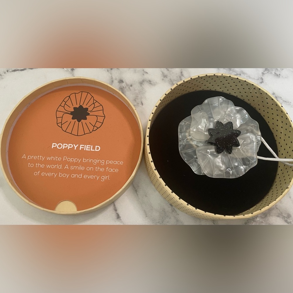Erstwilder Poppy Brooch/Pin